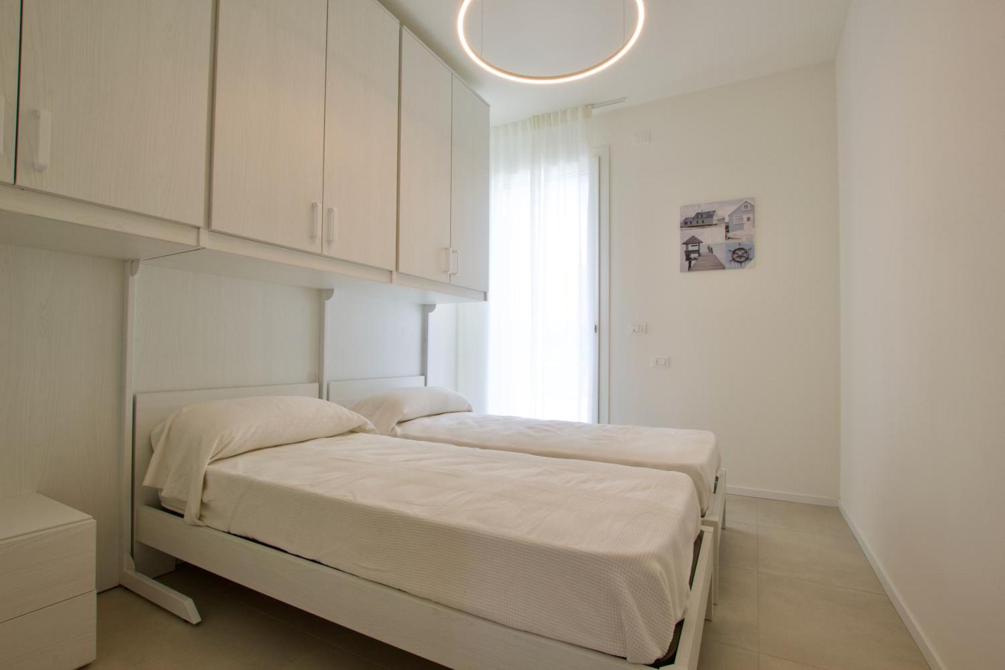 Appartamento H10 - Immobiliare